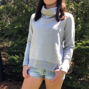 Athletic Warm-up Turtle Neck